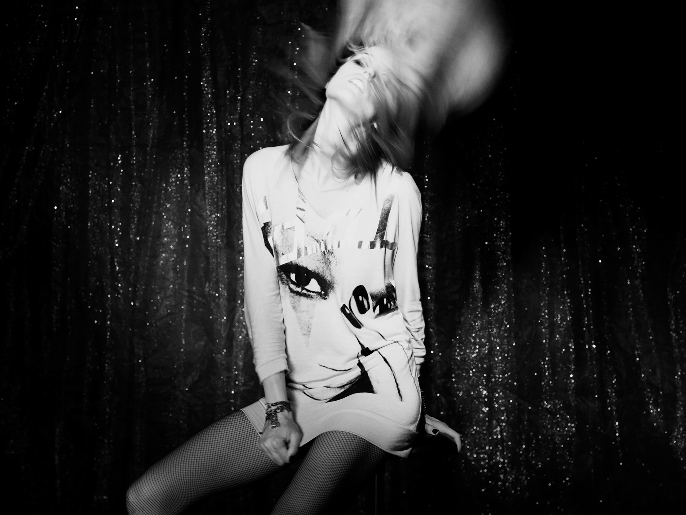 IDOL_JB_S03_0064_R